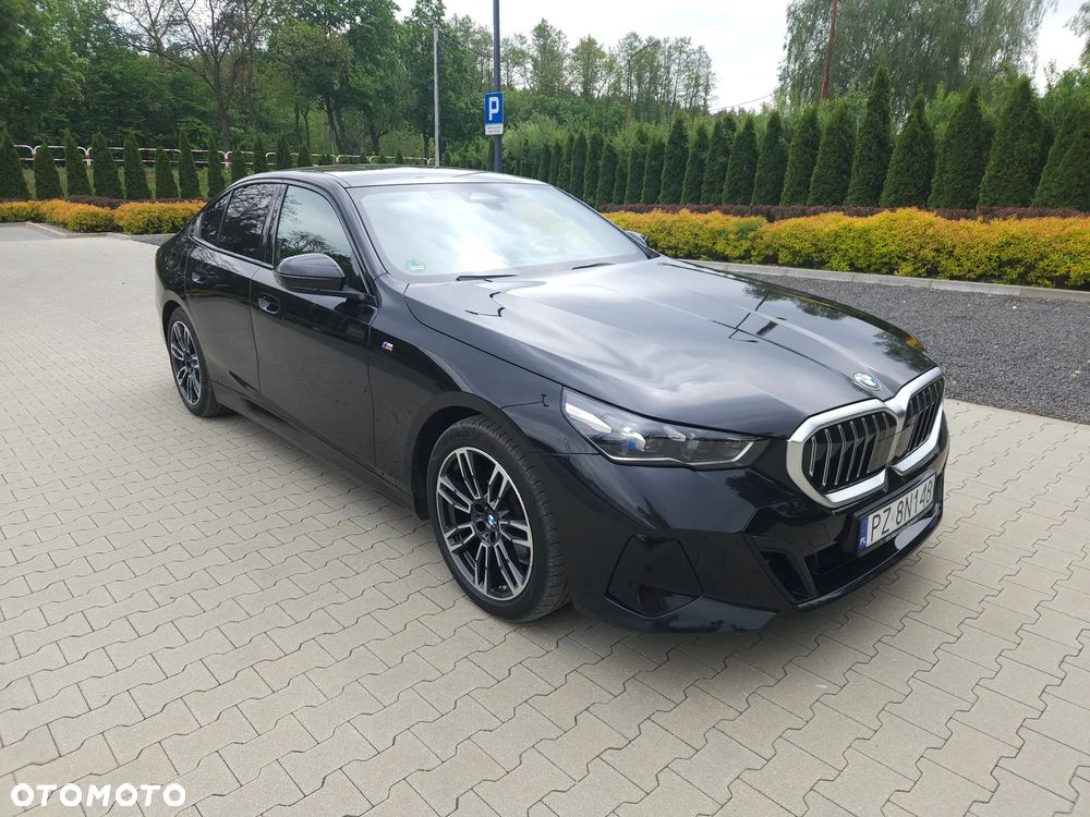 BMW Seria 5 520i M Sport Edition - 36