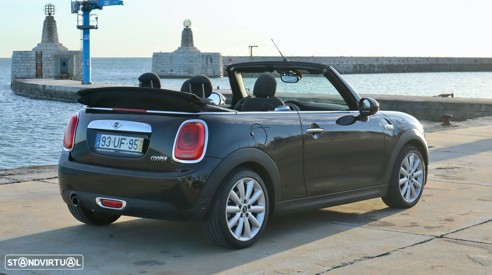 MINI Cabrio Cooper - 16