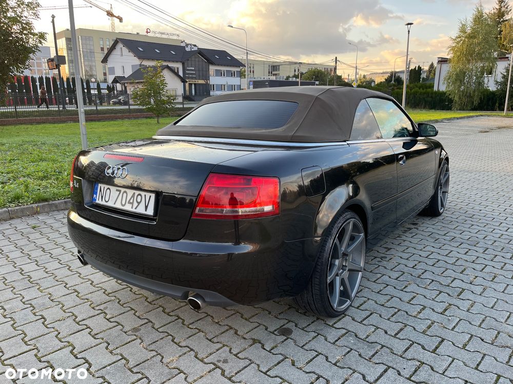 Audi A4 - 12