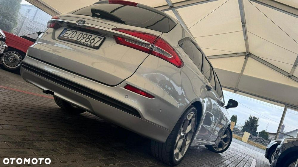 Ford Mondeo - 22