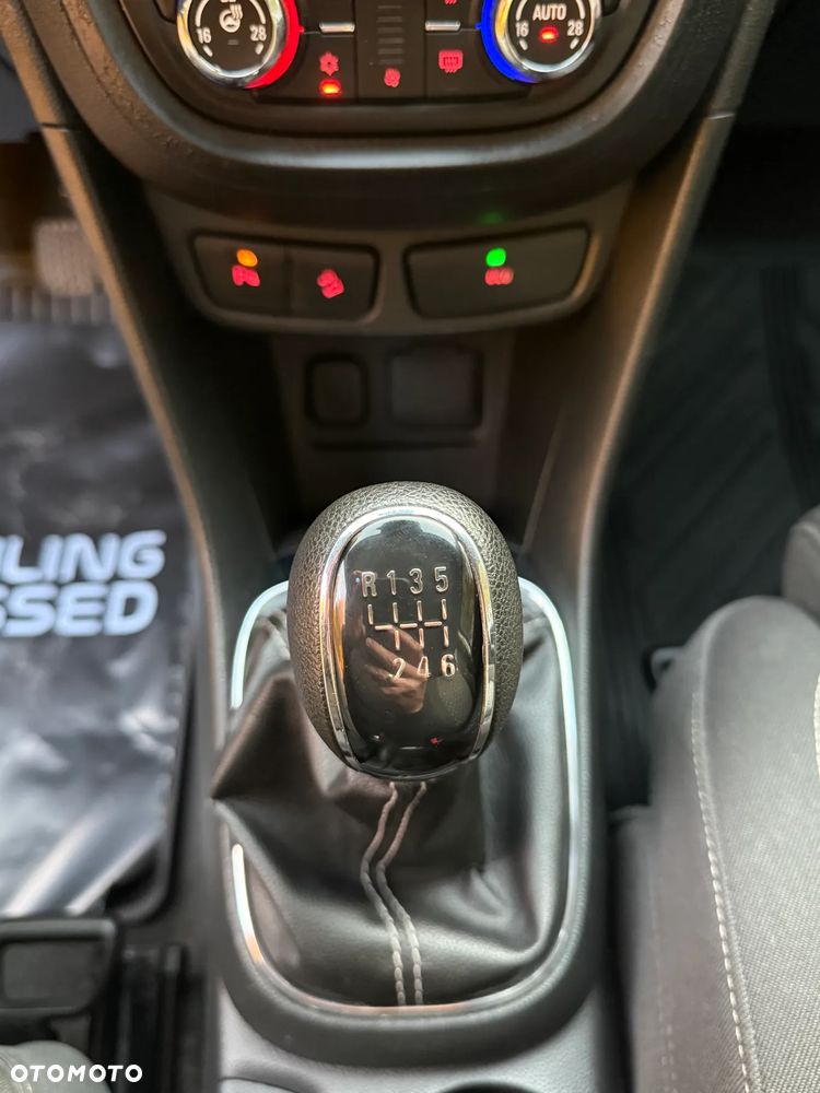 Opel Mokka 1.7 CDTI Enjoy S&S 4x4 - 29