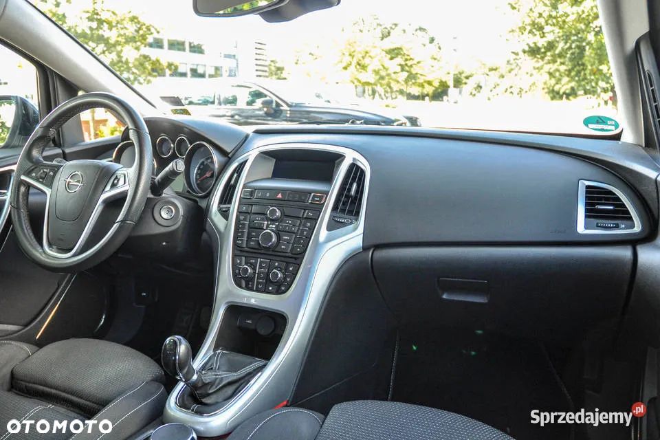 Opel Astra IV 1.6 T Sport - 10