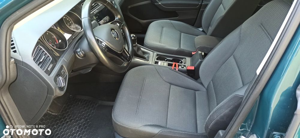 Volkswagen Golf - 21