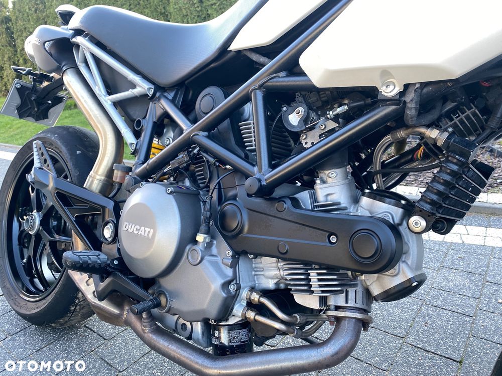Ducati Hypermotard - 8