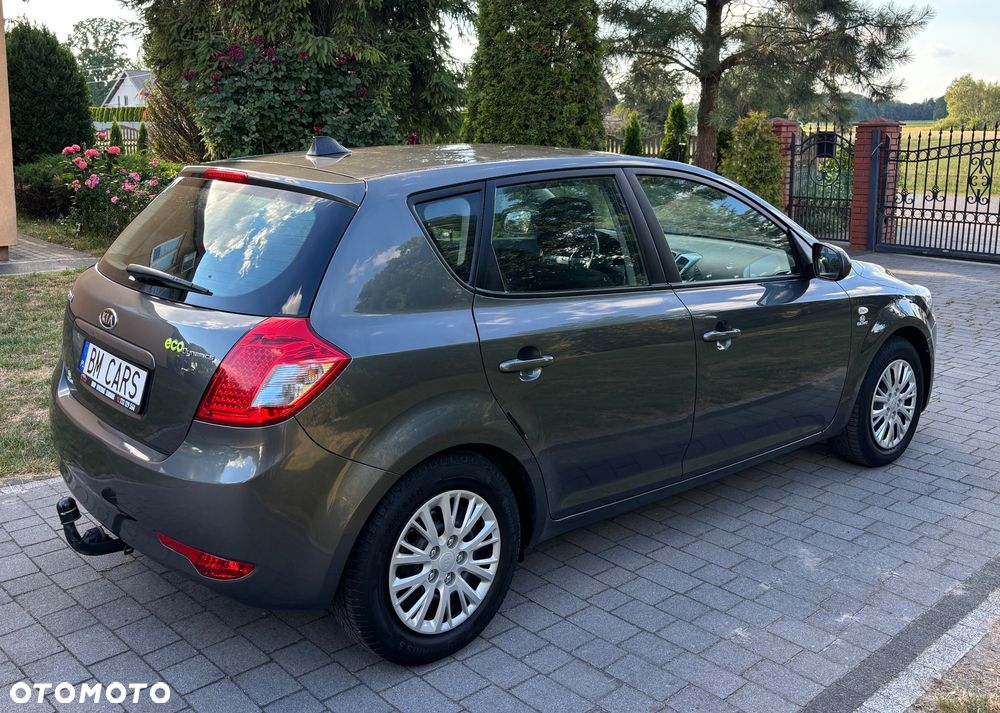 Kia Ceed 1.4 CVVT Vision - 19