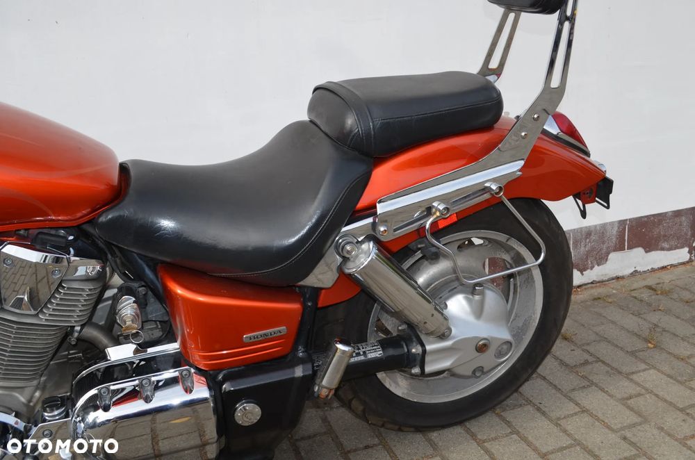 Honda VTX - 16