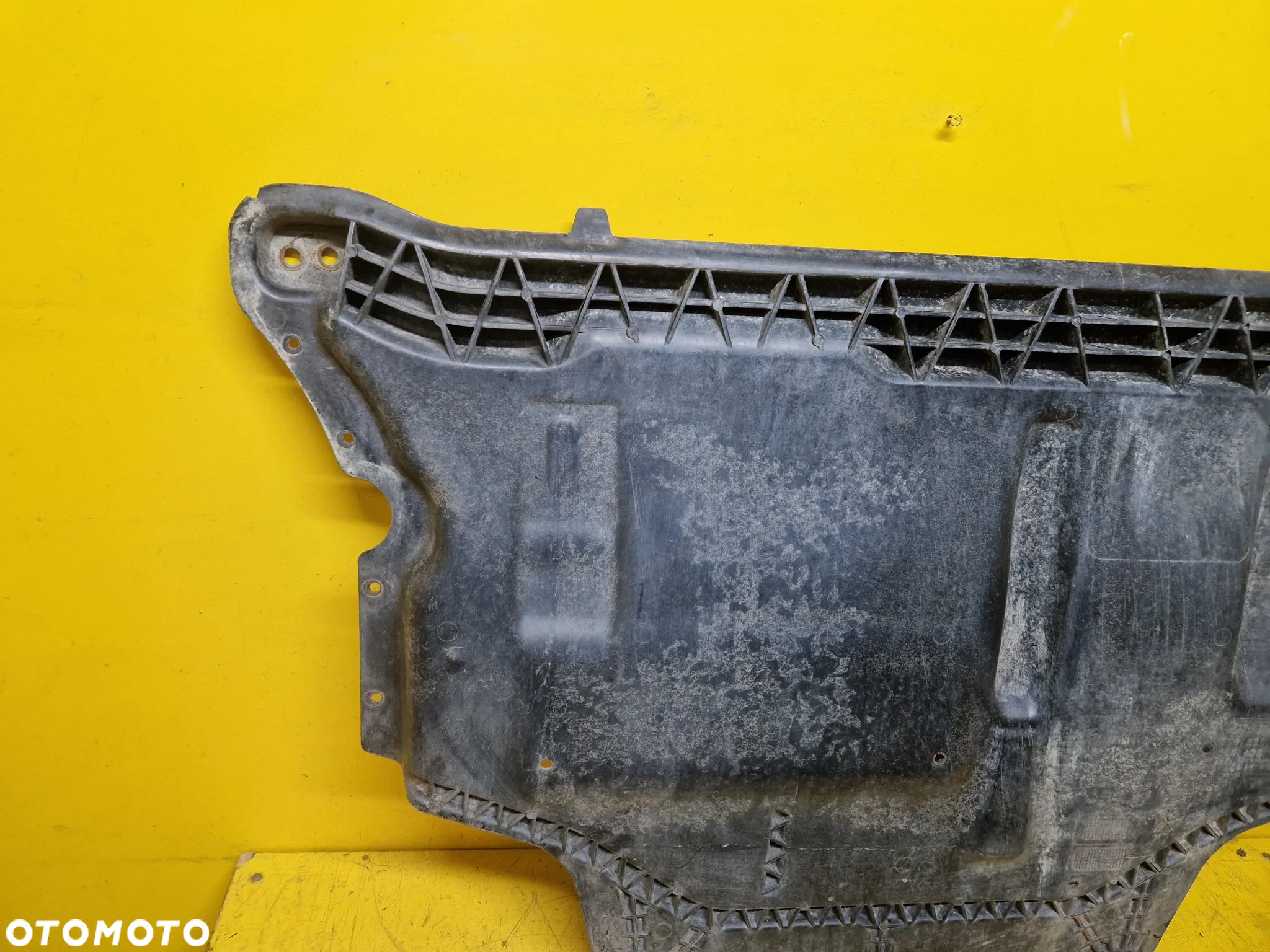 VW AUDI SKODA PŁYTA OSŁONA SILNIKA - 2