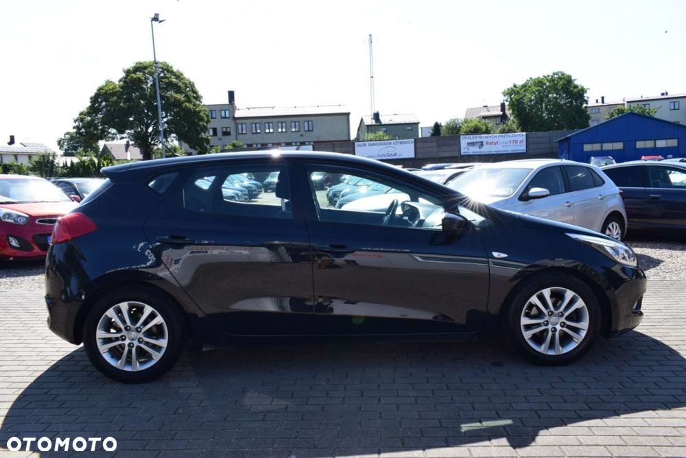 Kia Ceed - 3