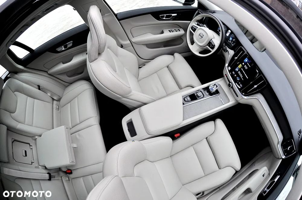 Volvo V60 B4 B Inscription - 25