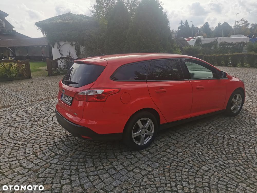 Ford Focus 2014 photo 3
