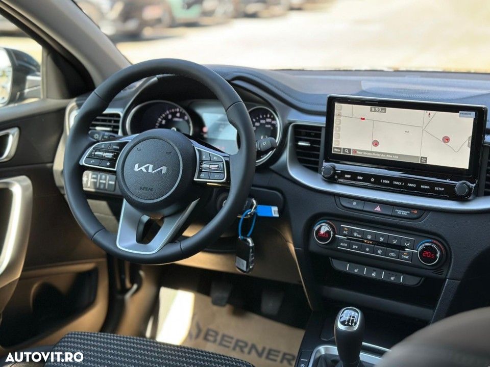 Kia XCeed 1.0 T-GDI 6MT City - 7
