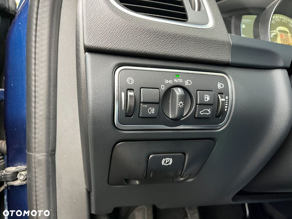 Volvo V60 D3 Summum - 16