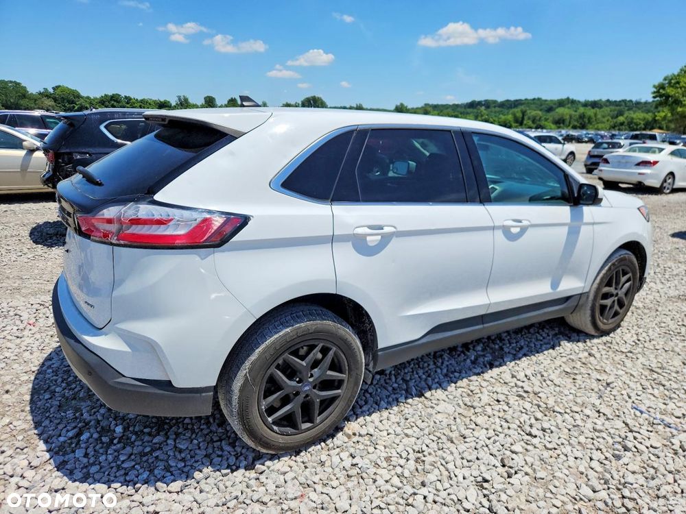 Ford Edge - 4