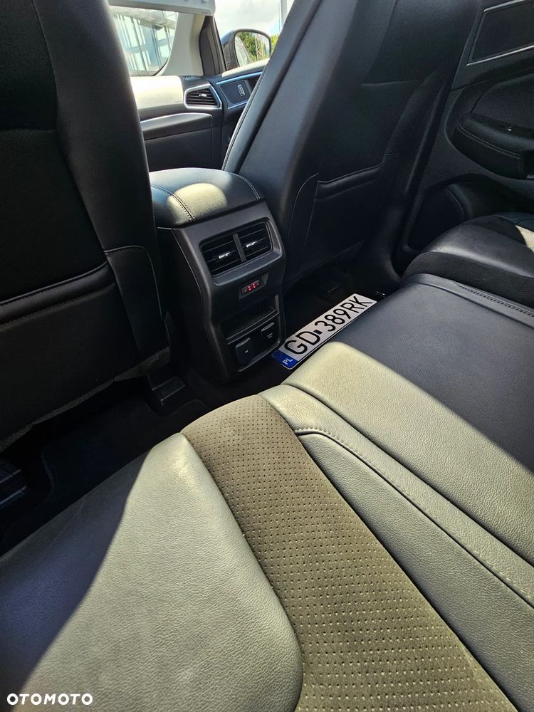 Ford Edge 2.0 TDCi Twin-Turbo 4WD ST-Line - 14