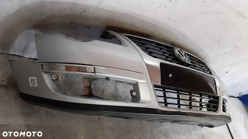 ^ ZDERZAK PRZÓD PRZEDNI VW VOLKSWAGEN PASSAT B6 LA7W SREBRNY - 4