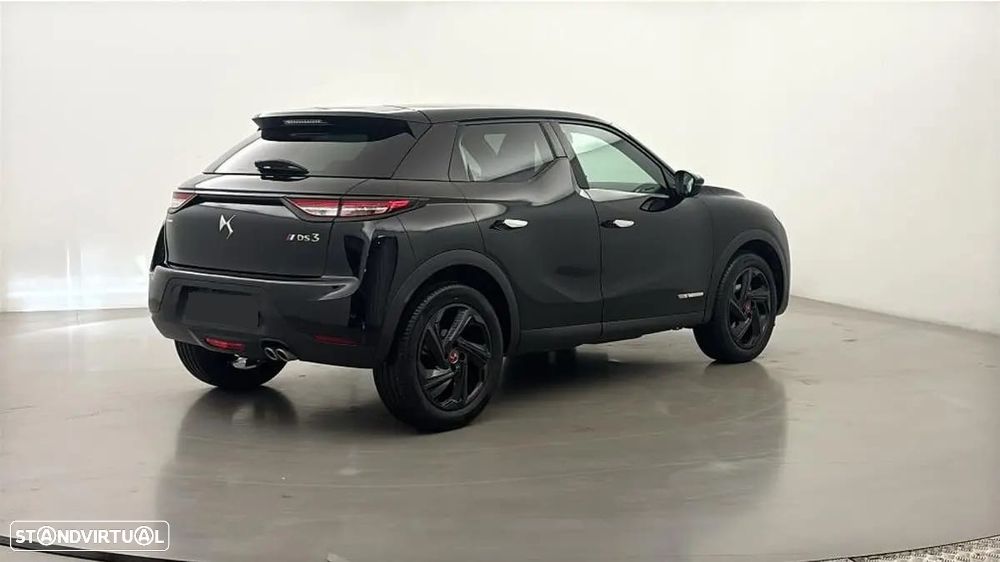 DS DS3 Crossback PureTech 130 Aut. PERFORMANCE LINE + - 2
