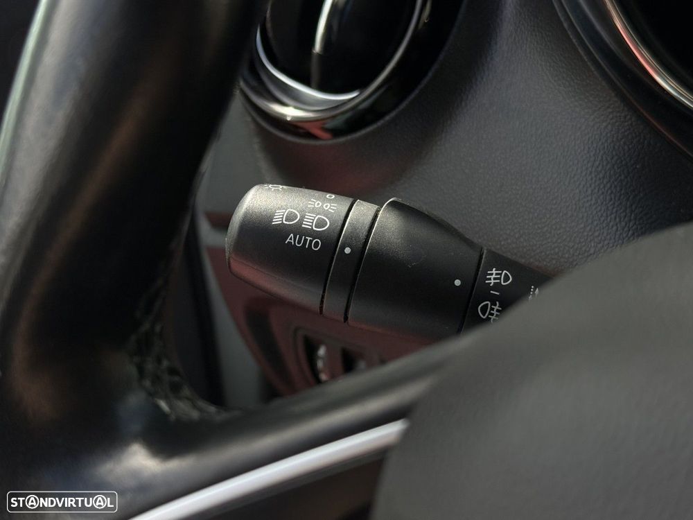 Renault Captur 0.9 TCE Exclusive - 9