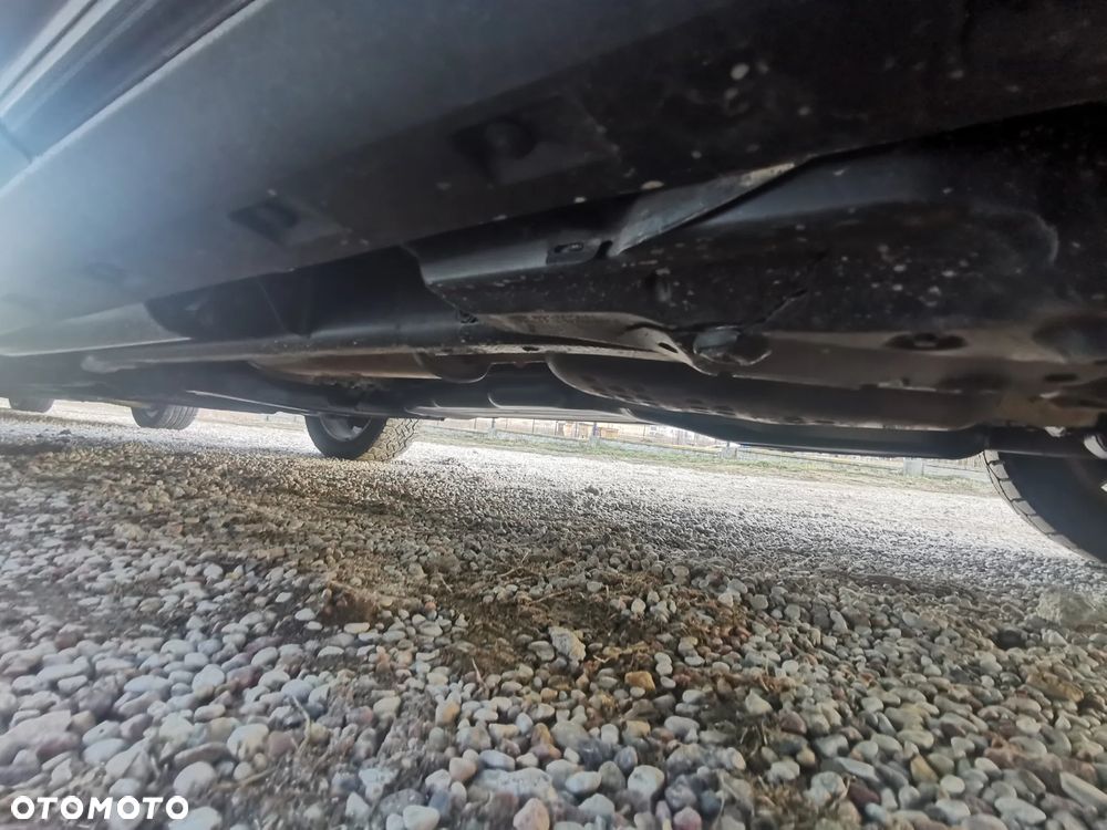 Land Rover Discovery V8 SE - 24