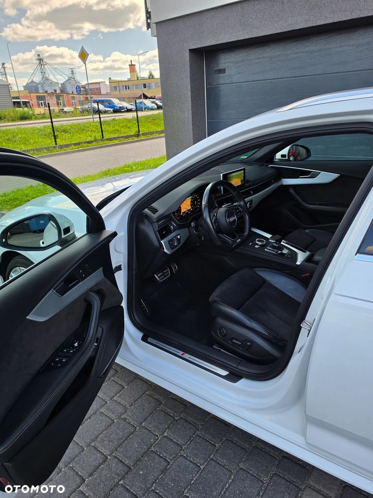 Audi A4 Avant 2.0 TDI S tronic quattro sport - 12