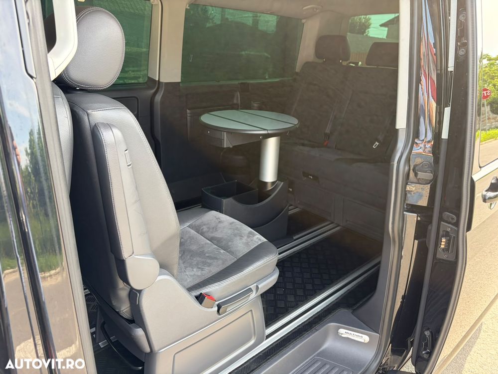 Volkswagen Multivan - 18