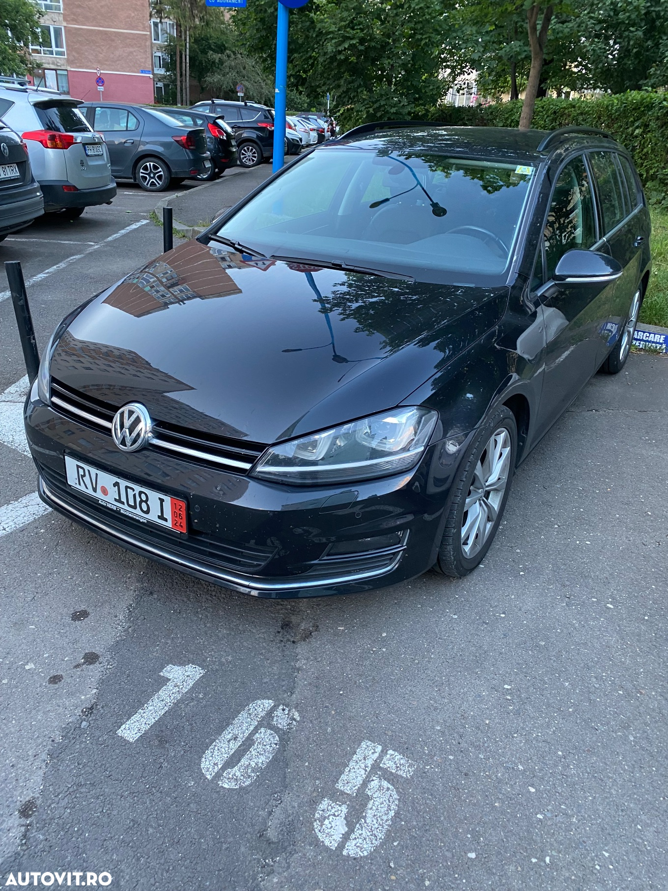 Volkswagen Golf 2.0 TDI (BlueMotion Technology) Highline - 27