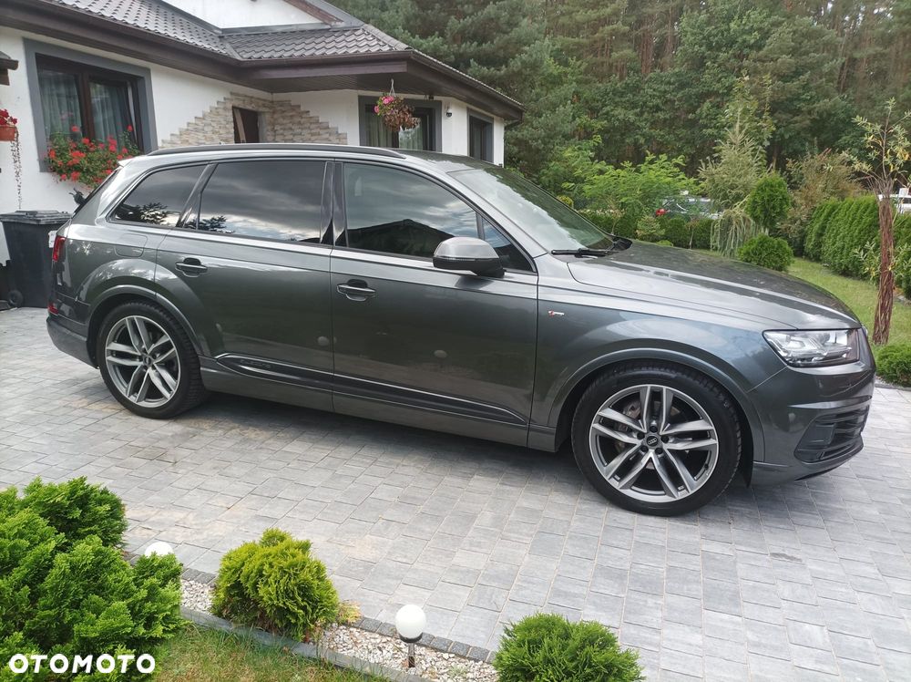 Audi Q7 - 3