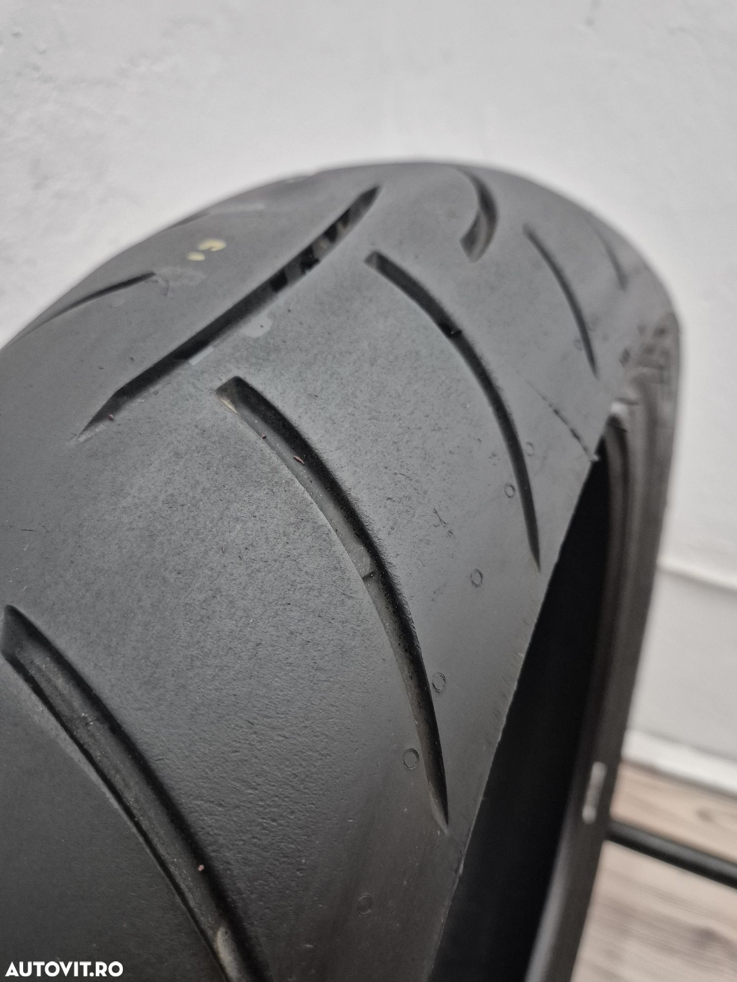 Anvelopa moto 180 55 17 Metzeler Roadtec Z8 - 2