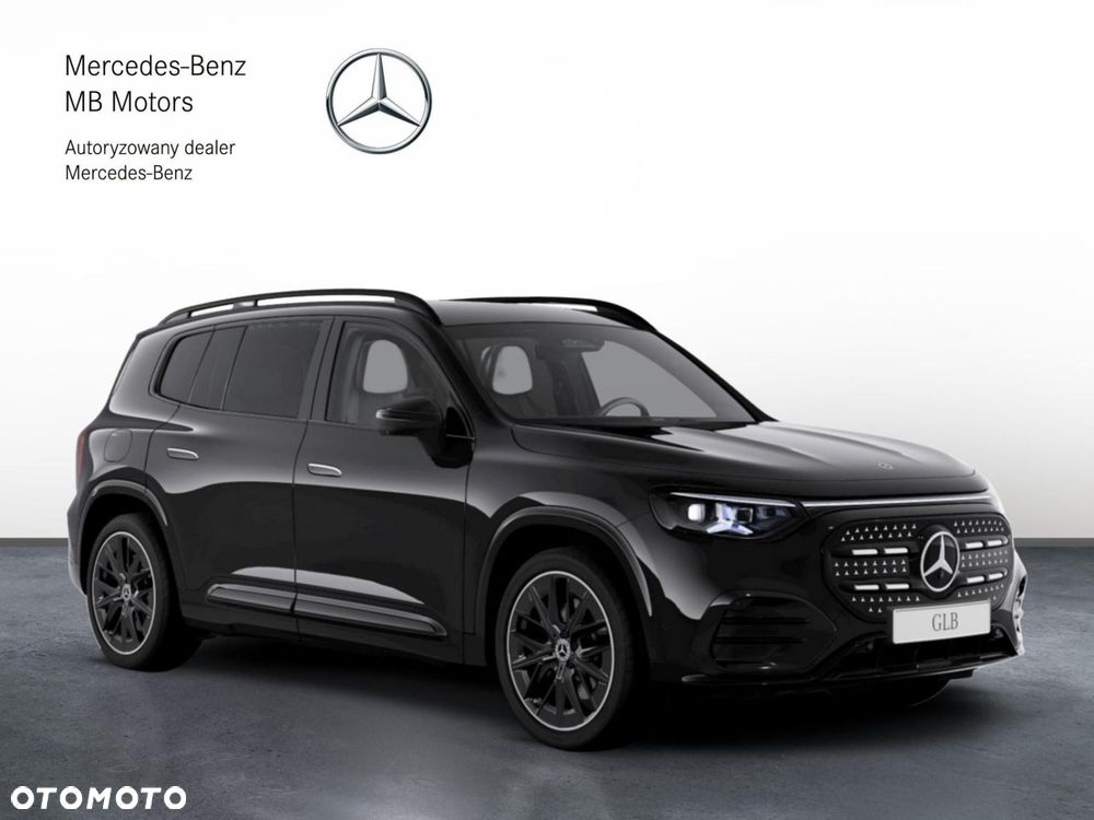 Mercedes-Benz GLB - 1