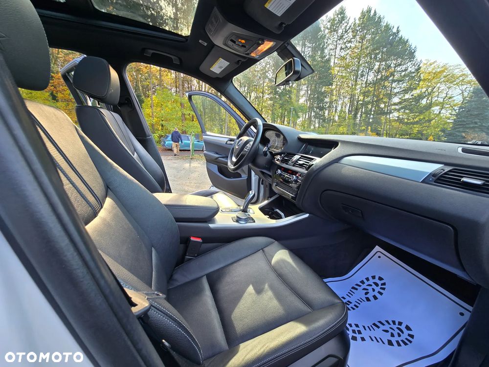 BMW X3 xDrive28i xLine - 23