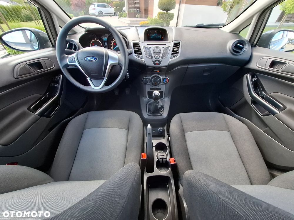 Ford Fiesta 1.25 Silver X Plus EU6 - 33