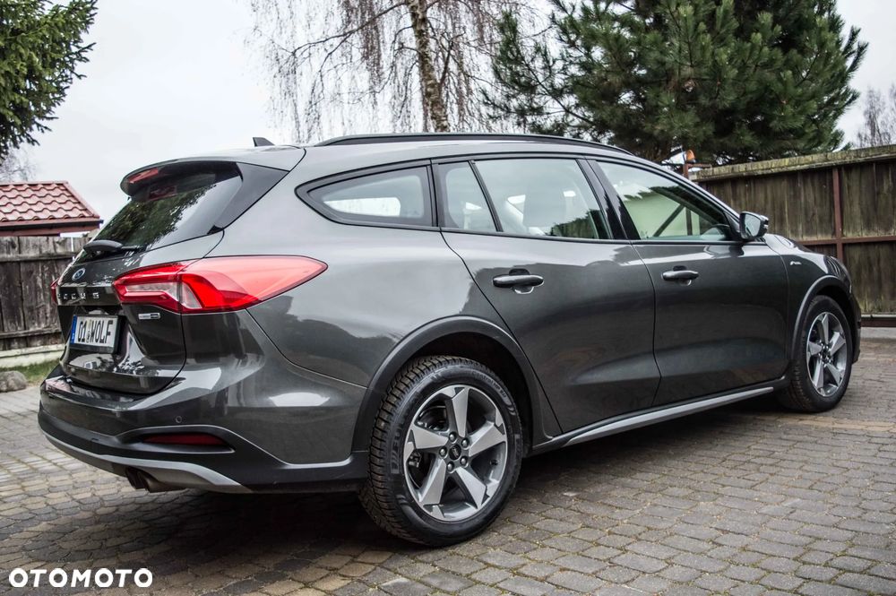 Ford Focus 1.0 EcoBoost Hybrid ACTIVE X - 10