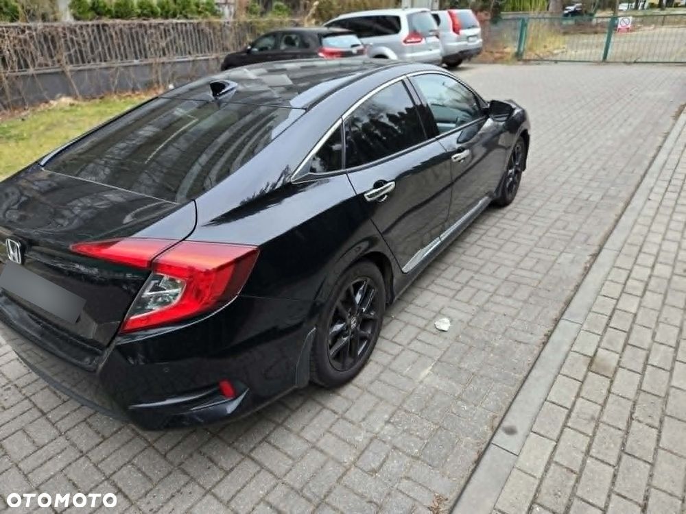 Honda Civic 1.5 T Executive - 4