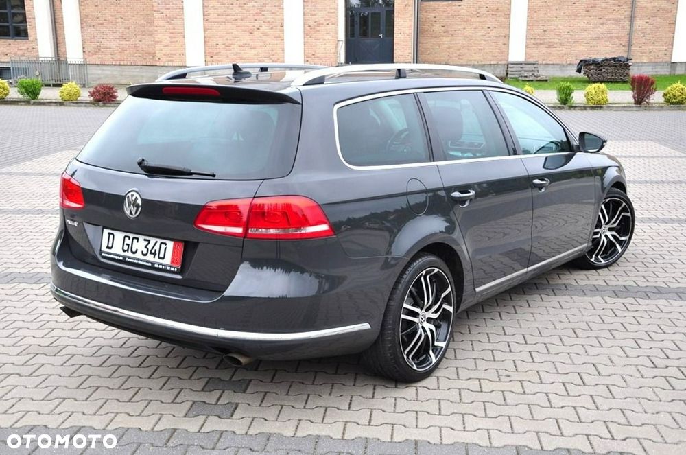 Volkswagen Passat Variant - 13
