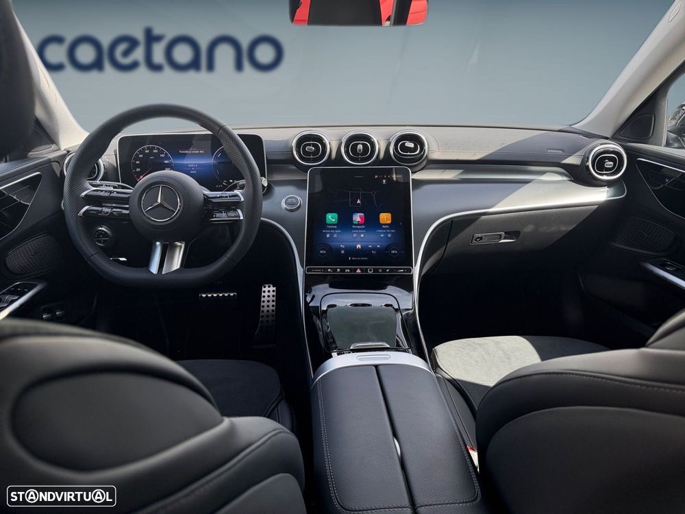 Mercedes-Benz C 300 e AMG Line - 11