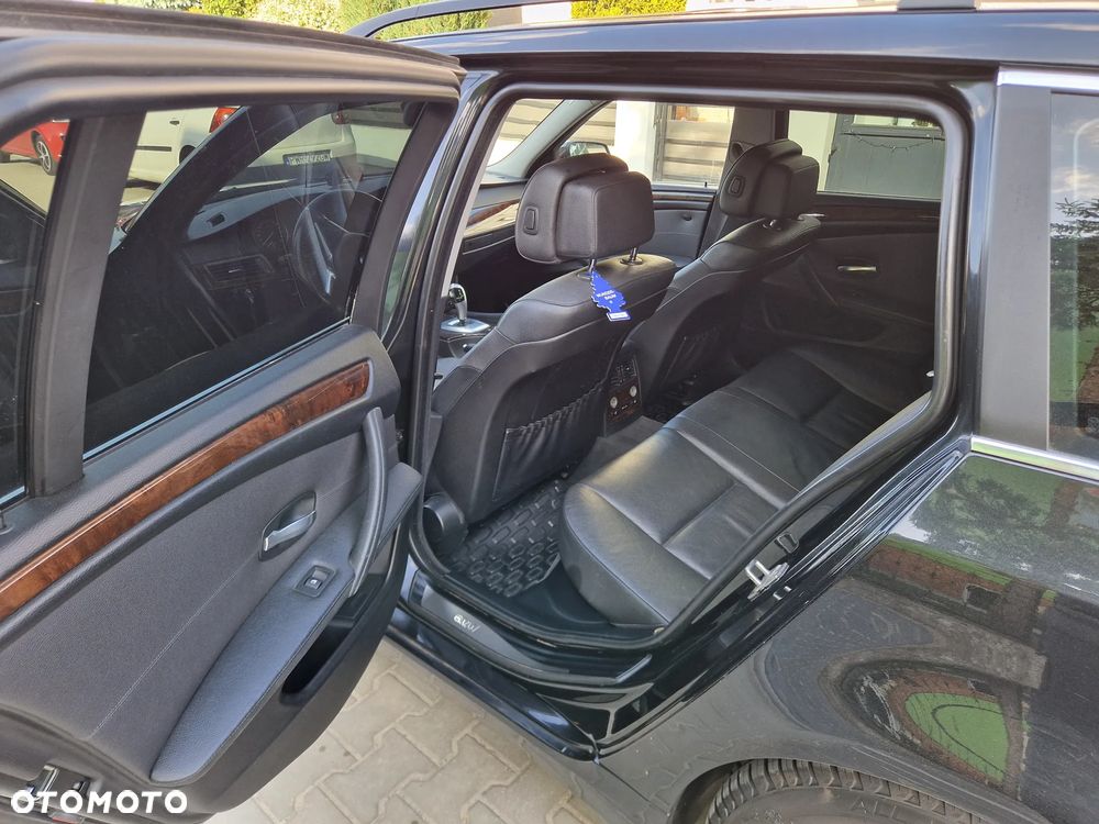 BMW Seria 5 530d xDrive - 8