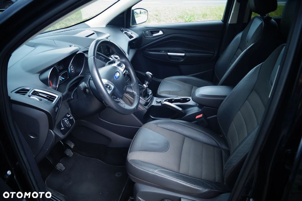 Ford Kuga 2.0 TDCi FWD Titanium - 14