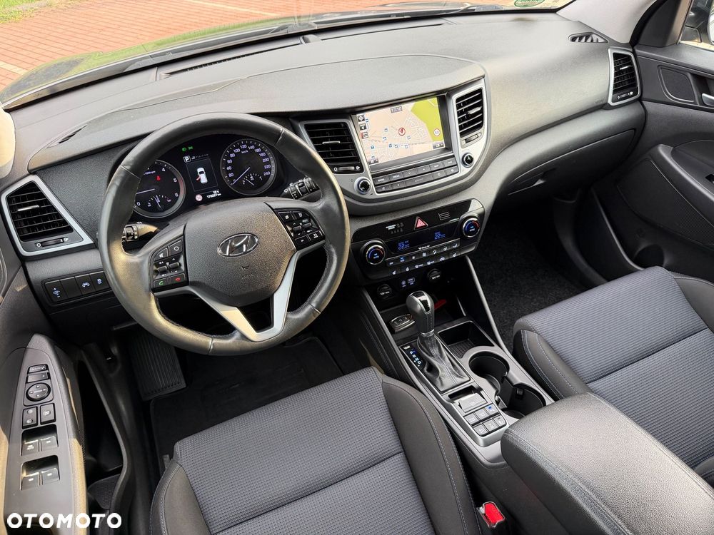 Hyundai Tucson 2.0 CRDI 4WD Automatik Style - 9
