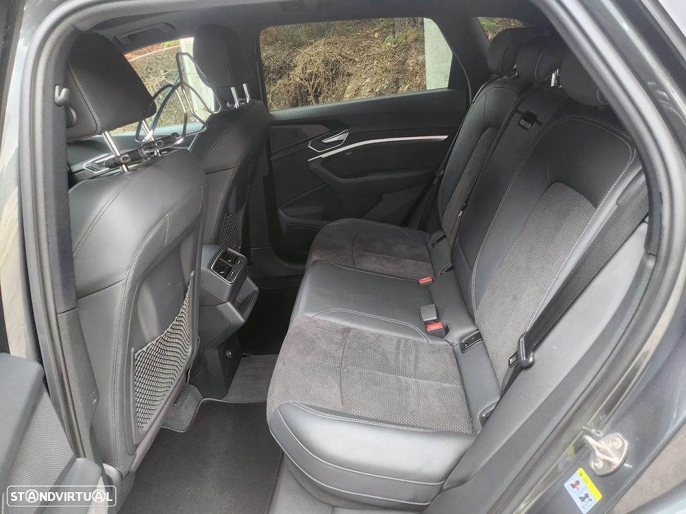 Audi e-tron 50 quattro S line - 9