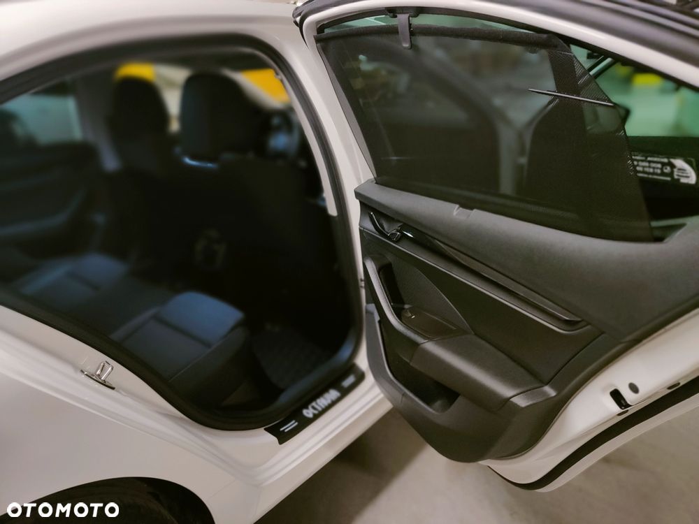 Skoda Octavia 1.5 TSI ACT Ambition - 24