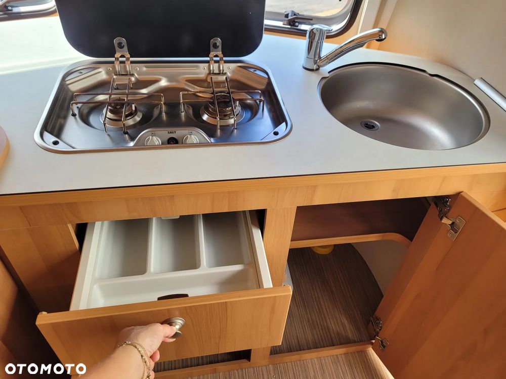 Weinsberg CARATWO 390, DMC 1200, 2022r. przedsionek - 10