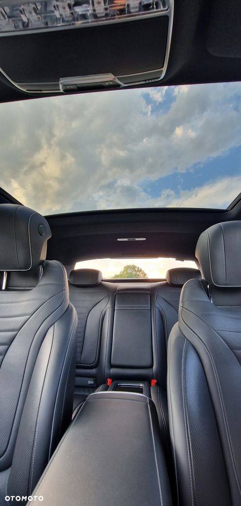 Mercedes-Benz Klasa S 500 Coupe 4-Matic 9G-TRONIC - 23