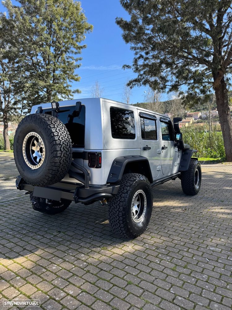 Jeep Wrangler Unlimited 2.8 CRD ATX Sahara Limited - 5