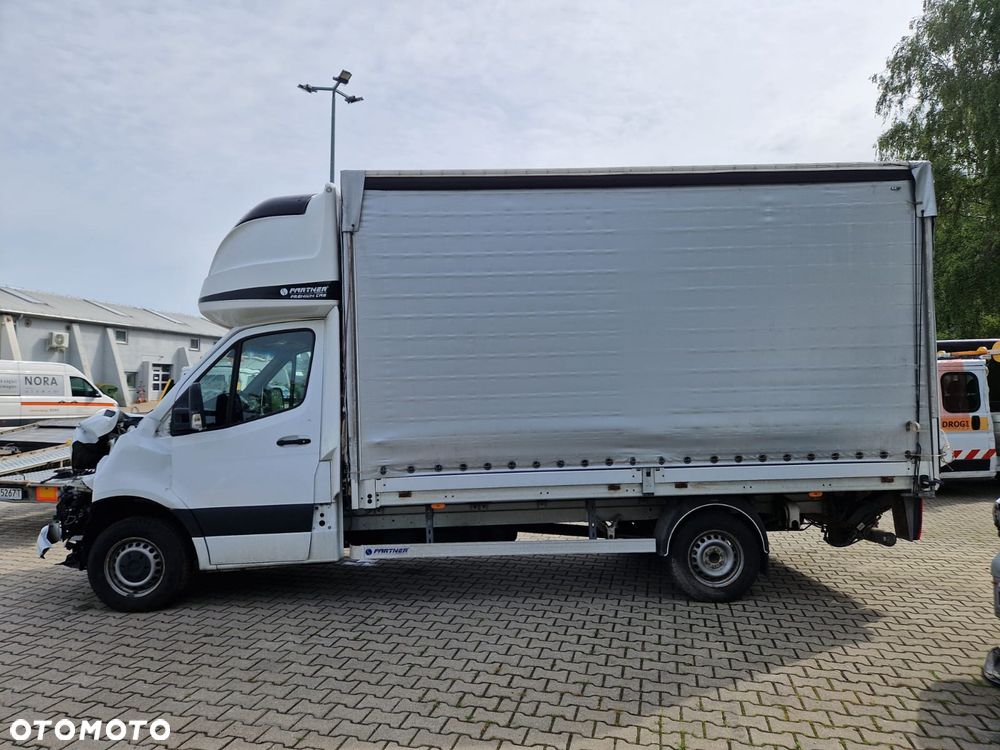 Mercedes-Benz Sprinter 317 - 2