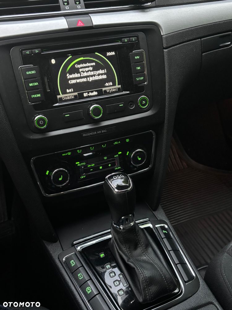 Skoda Superb 2.0 TDI Business DSG - 31