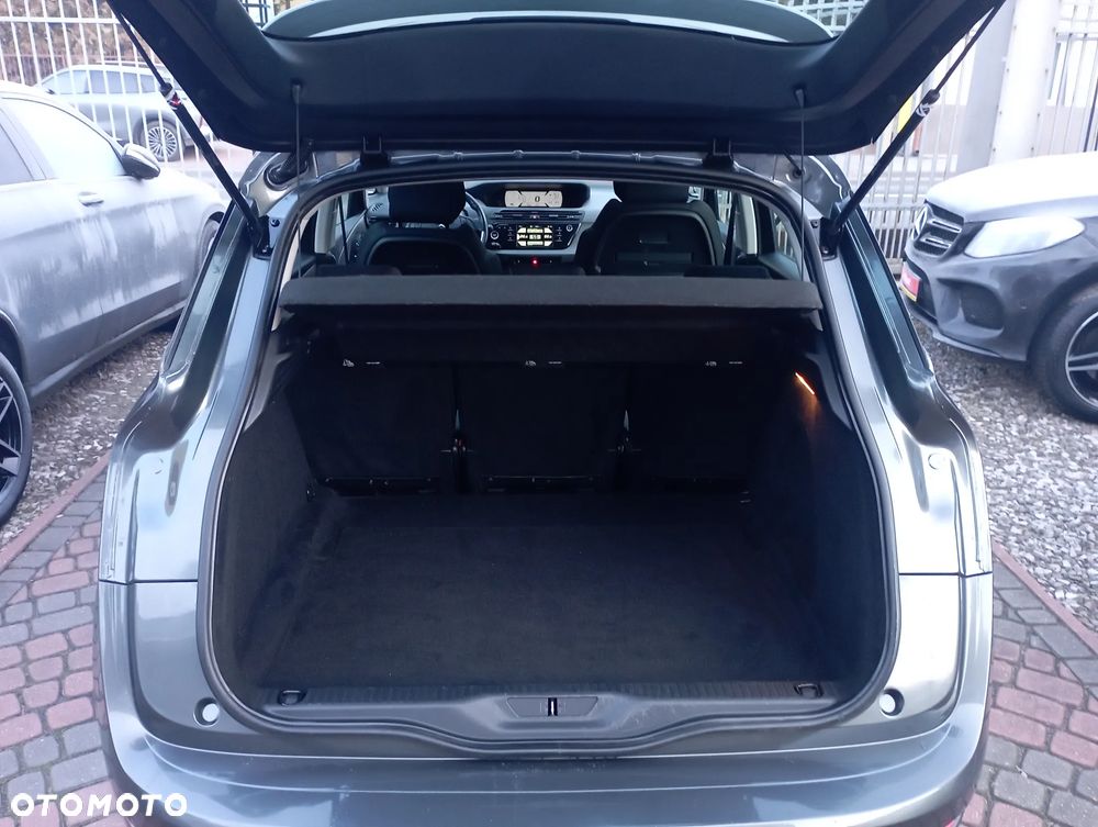 Citroën C4 Picasso 1.6 VTi Attraction - 24