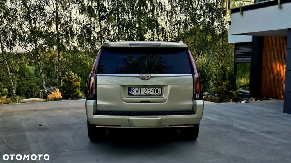 Cadillac Escalade ESV 6.2 V8 AWD AT Platinum - 4