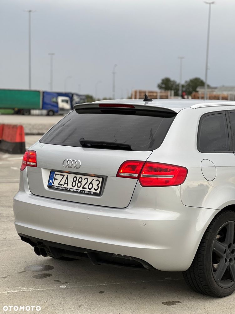 Audi A3 2.0 TDI DPF S line Sportpaket - 10