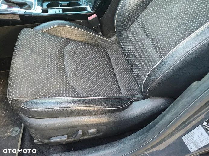 Kia Ceed 1.4 T-GDI L Business Line Plus DCT - 13