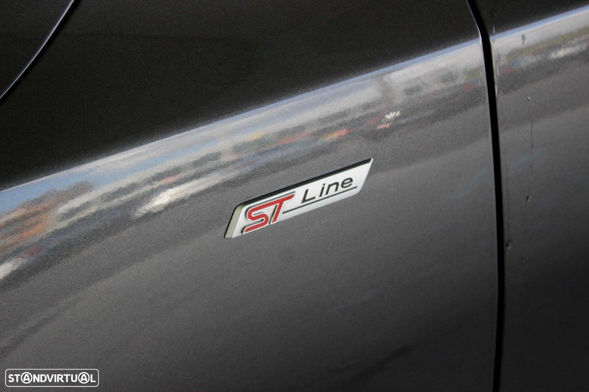 Ford Focus SW - 12
