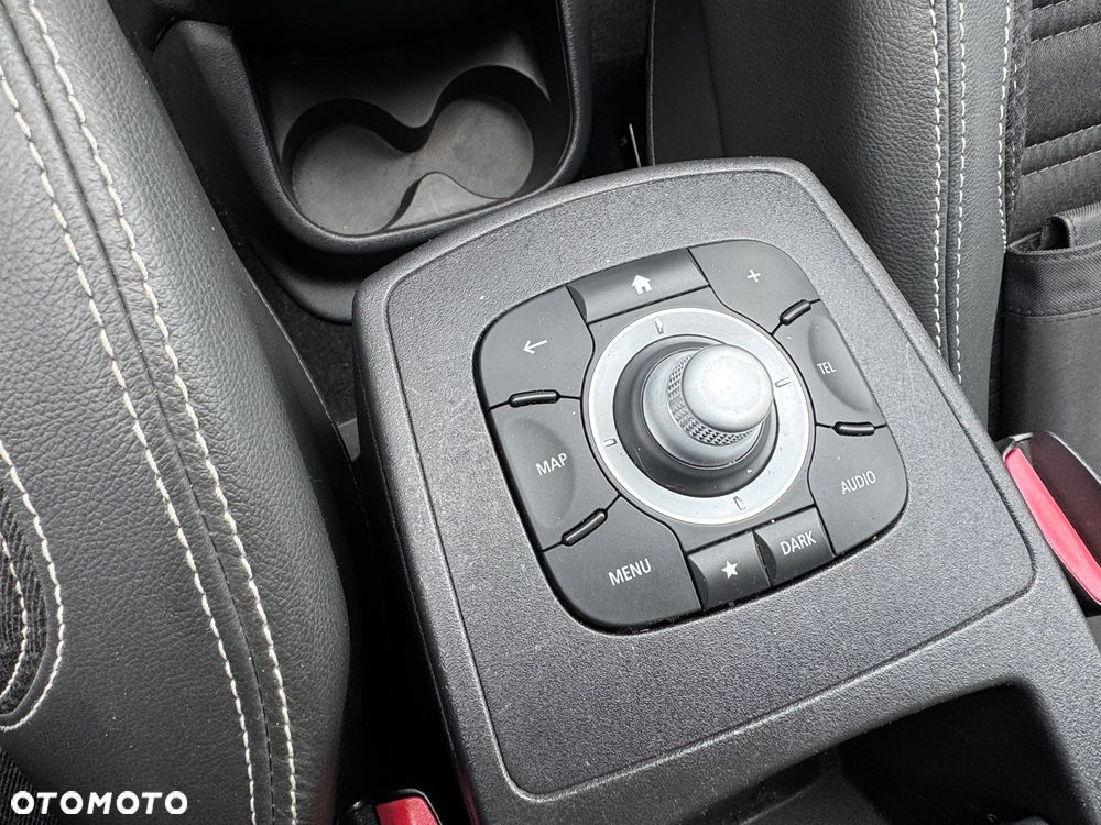 Renault Grand Scenic - 27
